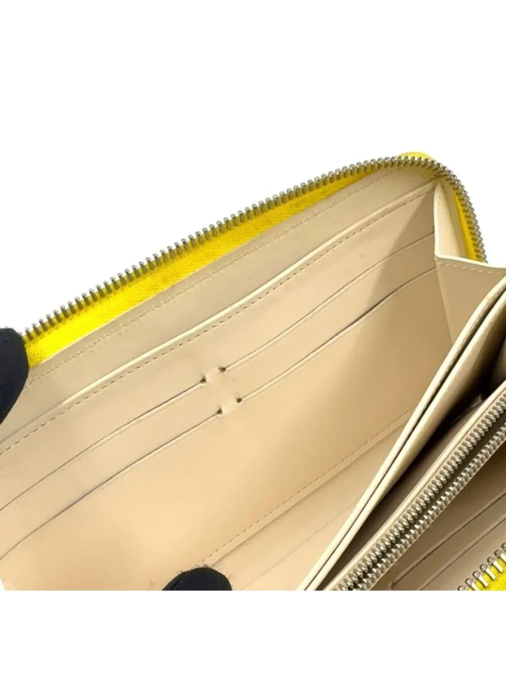 Louis Vuitton Damier Facet Zippy Wallet Leather Enamel Ivory Yellow Silver
